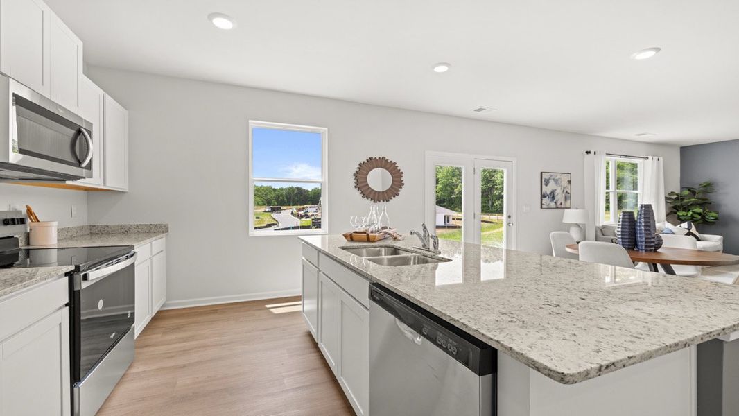 Representative furnished interior of a home built from the BELHAVEN by D.R. Horton in Pointe Park, Union City (Image 15).