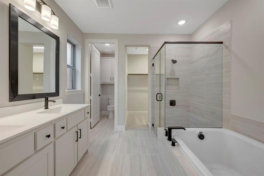 Furnished interior view inside a new home in Mantua Point Classics, Van Alstyne (Image 15).