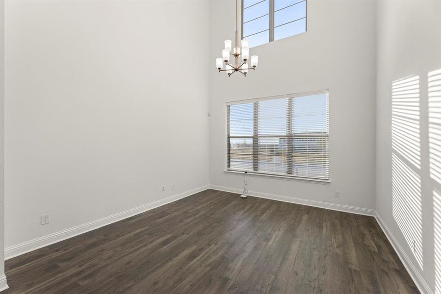 Harlan A @2526 Brunswick_Family Room 2