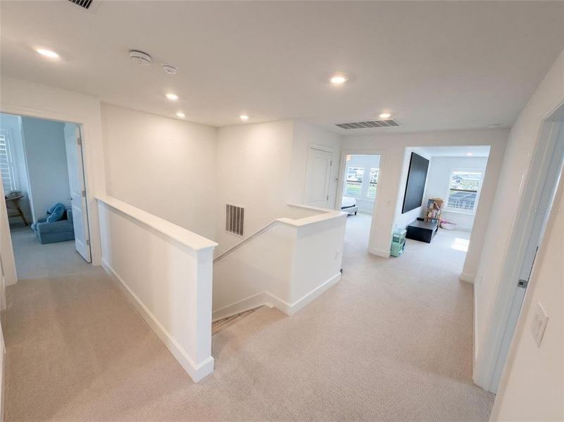 Spacious, unfurnished interior of a new home in Sapphire Point at Lakewood Ranch, Lakewood Ranch (Image 20).