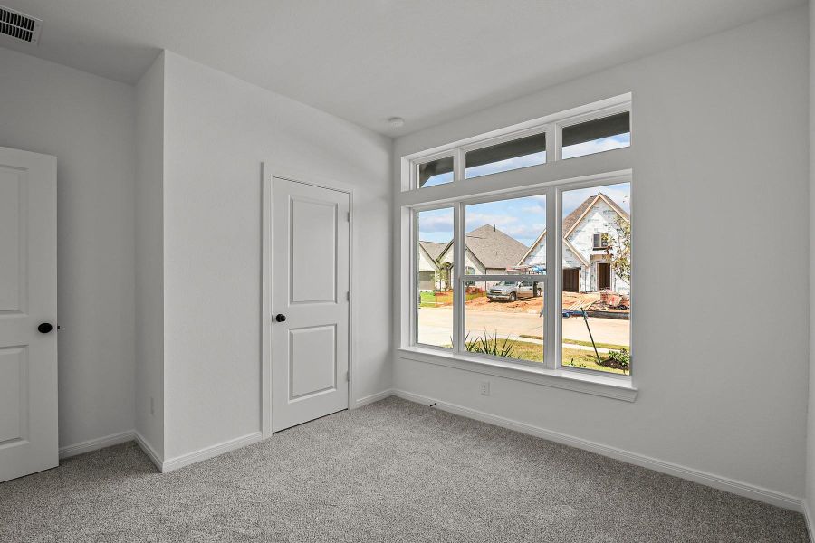 Photo does not represent actual home options and selection. Ask Sales consultant for specific selections.