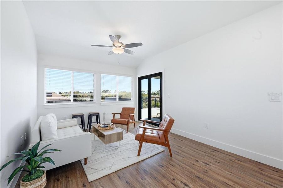 Furnished interior view inside a new home in , Port Charlotte (Image 19).