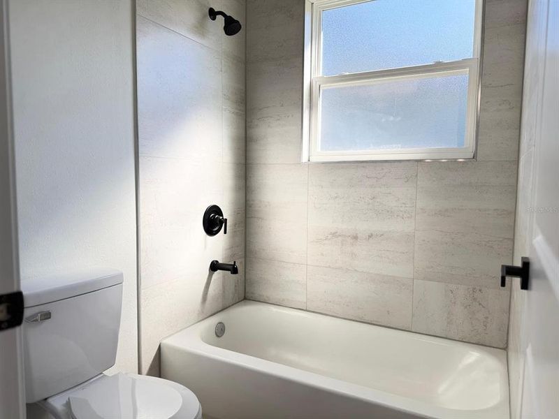 Furnished interior view inside a new home in , Ocala (Image 8).