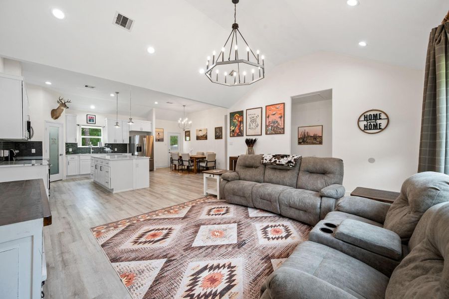 Furnished interior view inside a new home in , Livingston (Image 17).