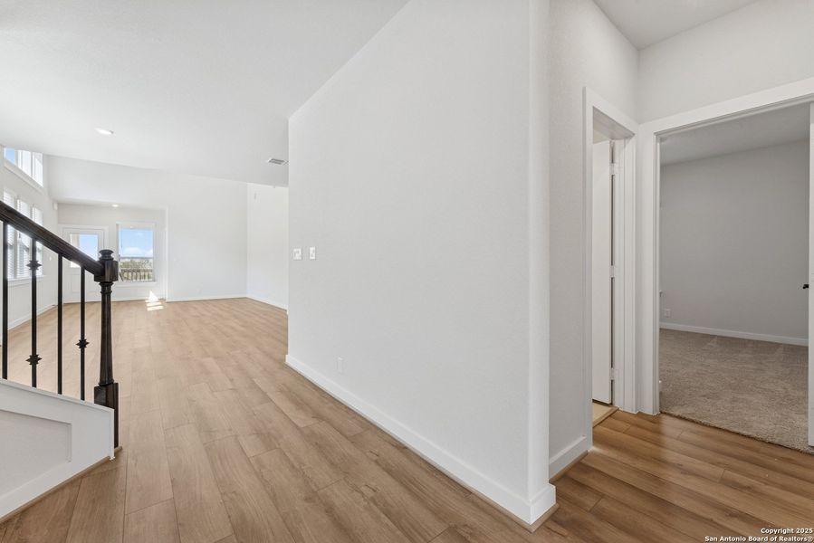 Spacious, unfurnished interior of a new home in , New Braunfels (Image 11). Spacious, unfurnished interior of a new home in , New Braunfels (Image 11).