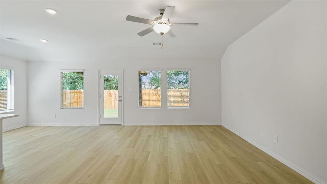 Photo is not of the actual home, but is an inspirational photo of builder’s model home and may depict options, furnishings, and/or decorator features that are not included. Photo is not of the actual home, but is an inspirational photo of builder’s model home and may depict options, furnishings, and/or decorator features that are not included.