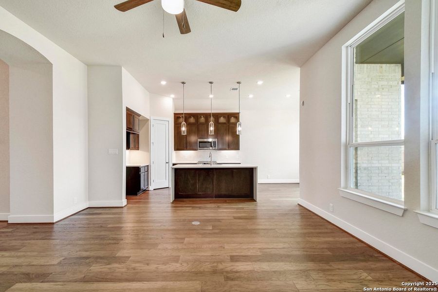 Spacious, unfurnished interior of a new home in Alsatian Oaks: 50ft. lots, Castroville (Image 16).