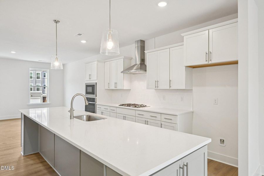 10-web-or-mls-Bayflower Wy-S3101-010