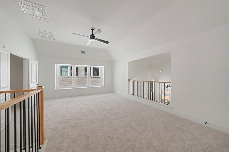 Spacious, unfurnished interior of a new home in Aster Park, McKinney (Image 33).
