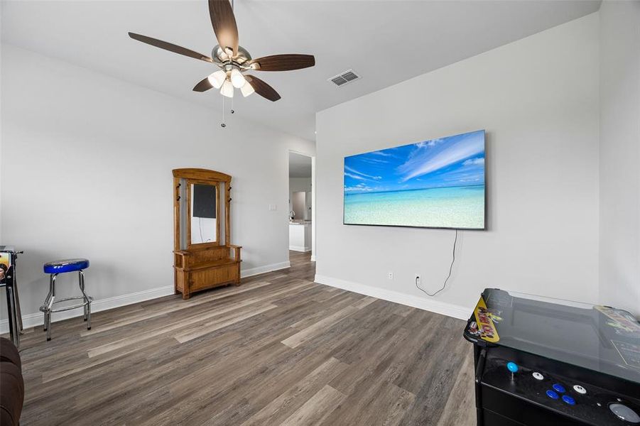 Image 38 of a home in .