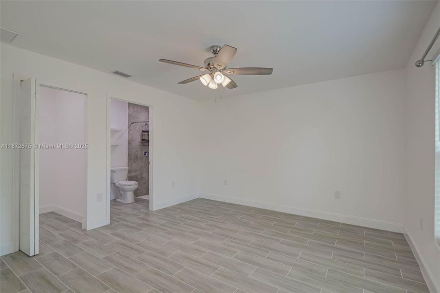 Spacious, unfurnished interior of a new home in , Lehigh Acres (Image 22). Spacious, unfurnished interior of a new home in , Lehigh Acres (Image 22).