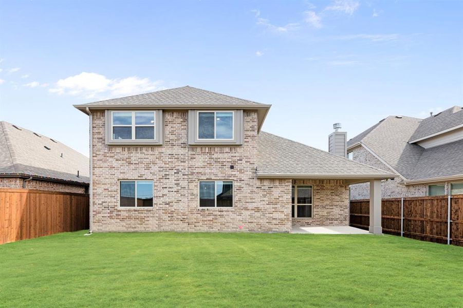 Exterior details and patio area of a home in Silo Mills Classic 50, Joshua (Image 22).