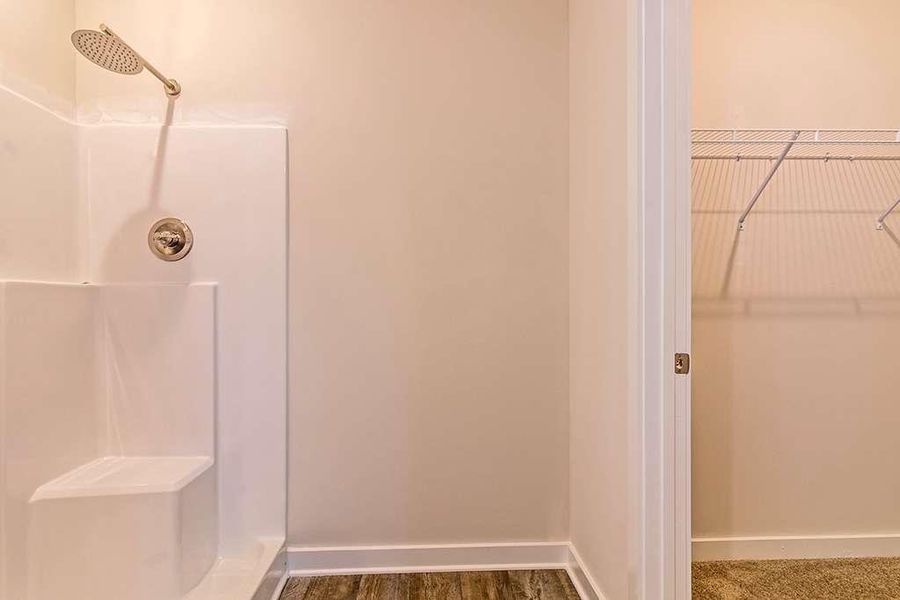 Spacious, unfurnished interior of a new home in Southern Hills, McDonough (Image 20).