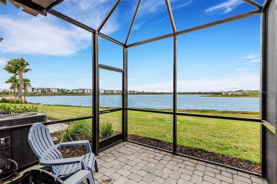 Exterior details and patio area of a home in , Sarasota (Image 20).
