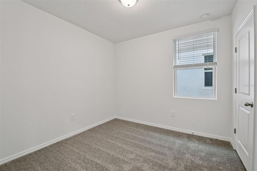 Spacious, unfurnished interior of a new home in Hamilton Bluff - Classic Series, Lake Hamilton (Image 29).