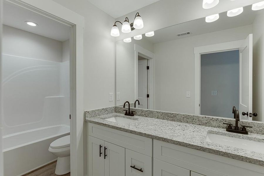 Furnished interior view inside a new home in , Hartwell (Image 8).