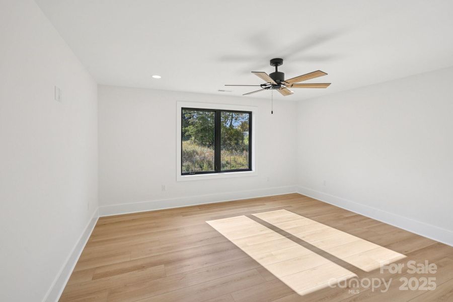 Spacious, unfurnished interior of a new home in , Mooresville (Image 32).