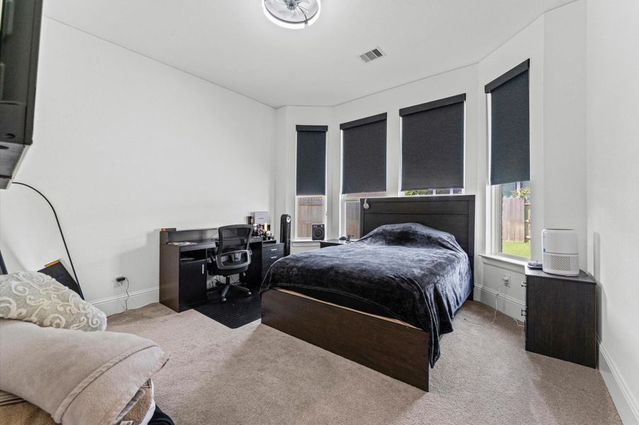 Furnished interior view inside a new home in , Fulshear (Image 37).