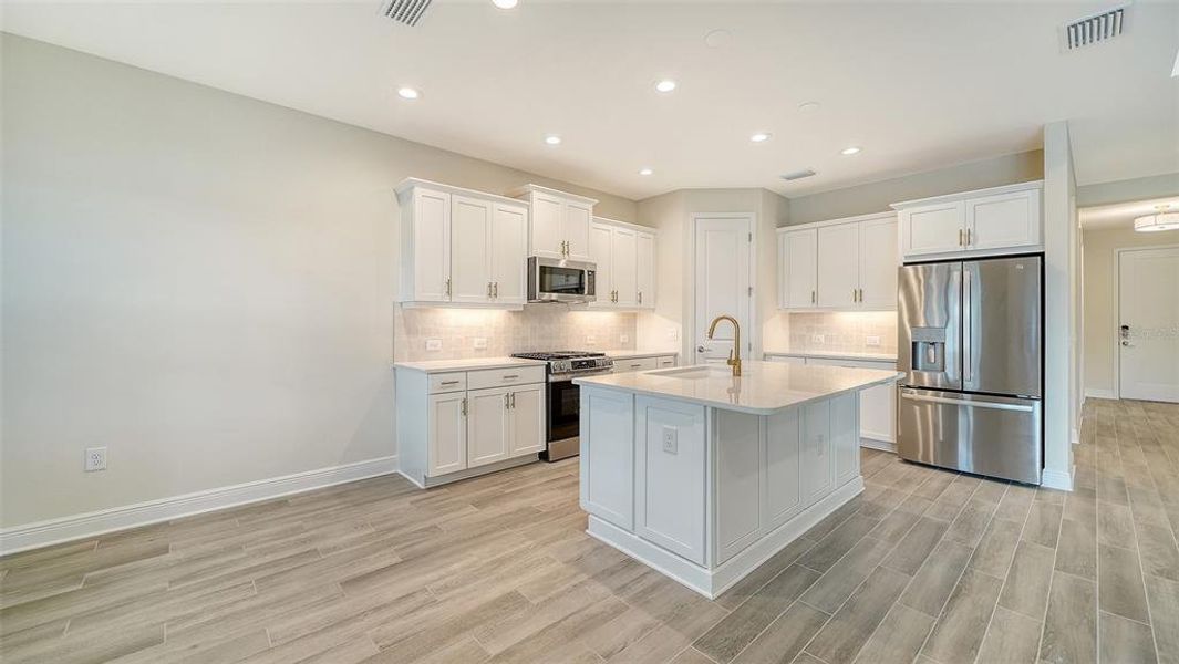 Furnished interior view inside a new home in Palm Grove, Lakewood Ranch (Image 12).