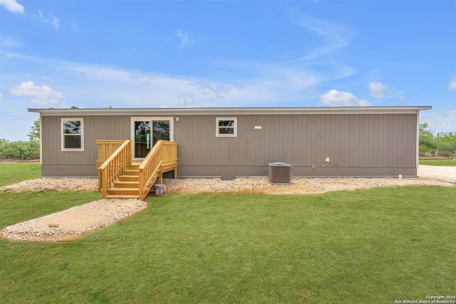 Exterior details and patio area of a home in , Pleasanton (Image 2).