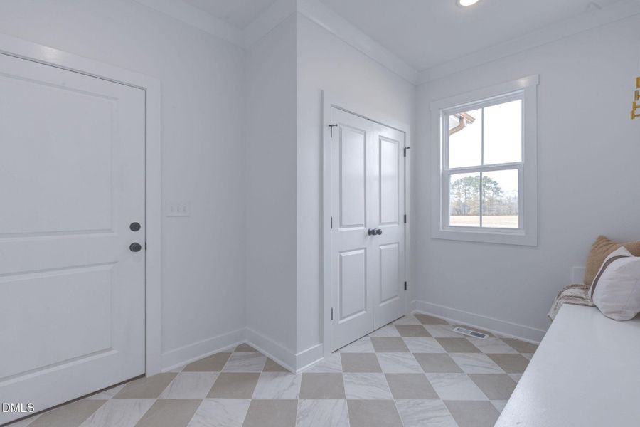 56-web-or-mls-Roombiance56