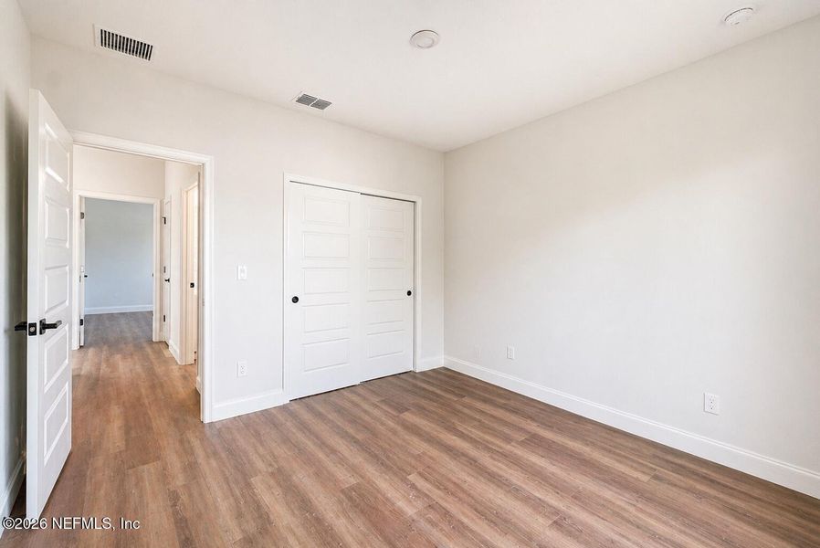 Spacious, unfurnished interior of a new home in , Palm Coast (Image 43).