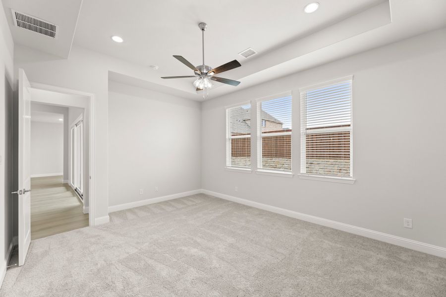 Representative unfurnished interior of a home built from the Henry- 70ft Home Site by Rockwell Homes in Nelson Lake Estates, Rockwall (Image 27). Representative unfurnished interior of a home built from the Henry- 70ft Home Site by Rockwell Homes in Nelson Lake Estates, Rockwall (Image 27).