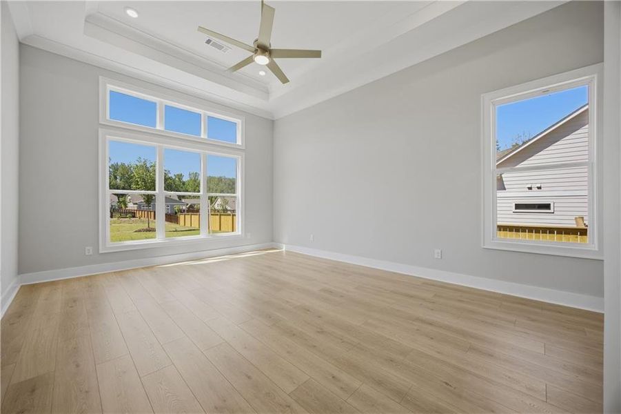 Spacious, unfurnished interior of a new home in Yellowstone Farms, Cumming (Image 34).