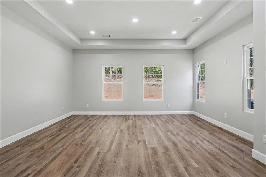 Spacious, unfurnished interior of a new home in , Lindale (Image 49).