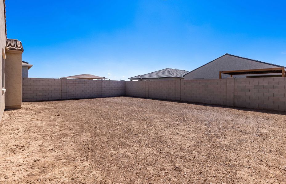Exterior details and patio area of a home in El Rancho Santa Rosa, Maricopa (Image 21).