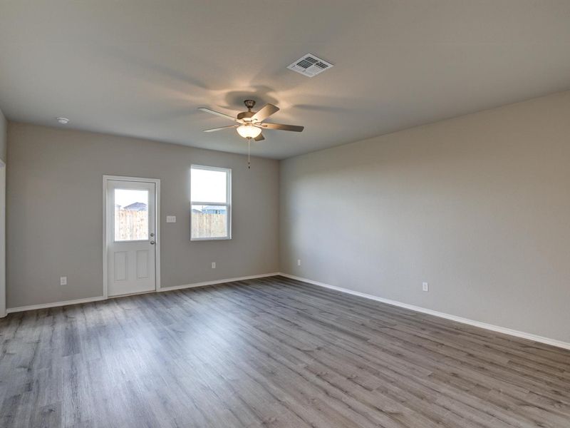Representative unfurnished interior of a home built from the The Blanco A by Davidson Homes LLC in Applewhite Meadows, San Antonio (Image 17).