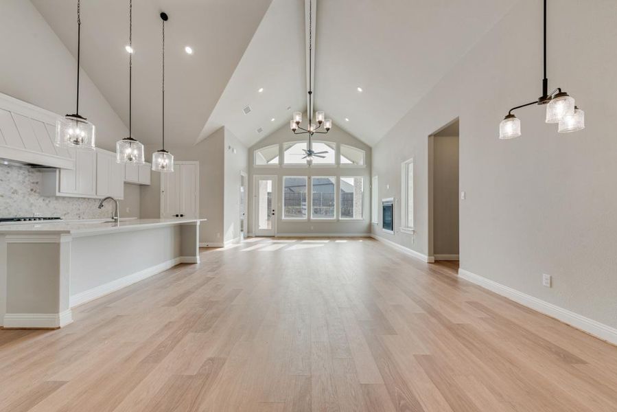 Spacious, unfurnished interior of a new home in Monterra, Fate (Image 20). Spacious, unfurnished interior of a new home in Monterra, Fate (Image 20).