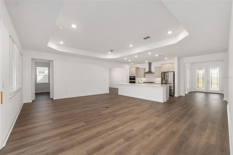 Spacious, unfurnished interior of a new home in , Ocala (Image 23).