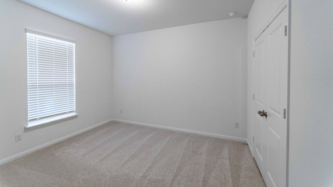 Spacious, unfurnished interior of a new home in Sunfield, Mustang Ridge (Image 33). Spacious, unfurnished interior of a new home in Sunfield, Mustang Ridge (Image 33).