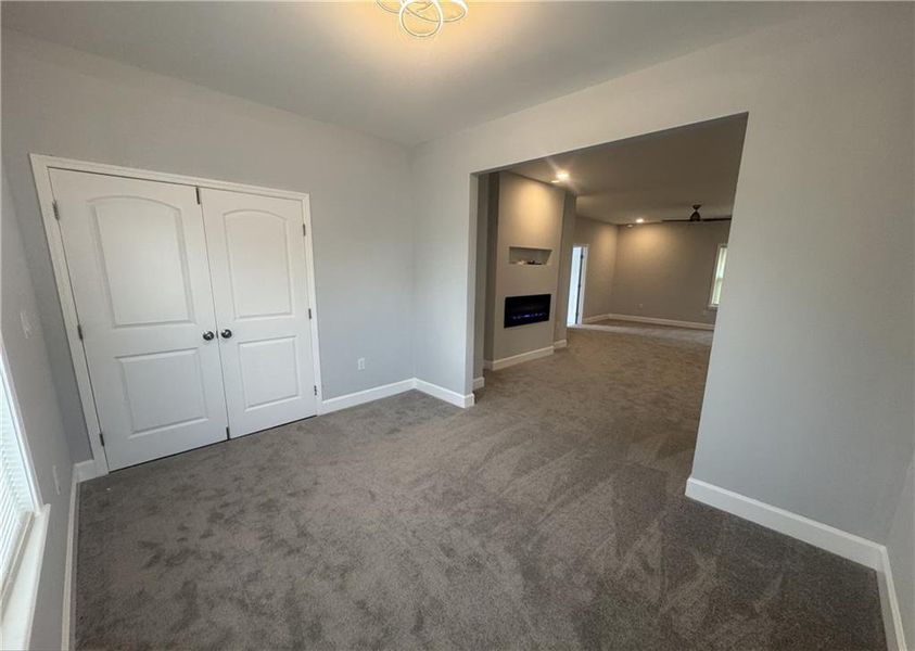 Spacious, unfurnished interior of a new home in , Rex (Image 6).