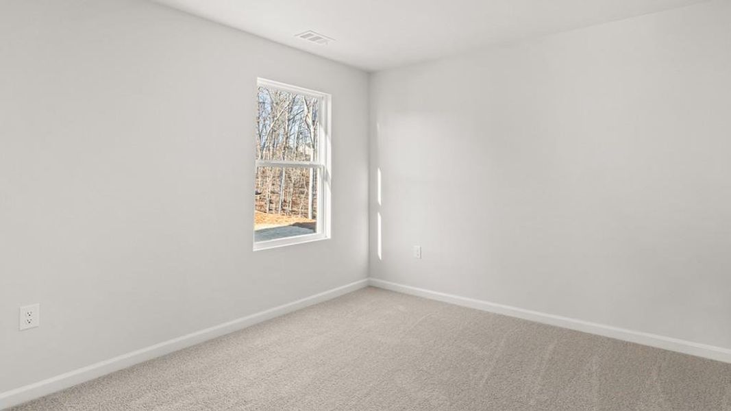 Spacious, unfurnished interior of a new home in Liberty Crossing, Braselton (Image 13).