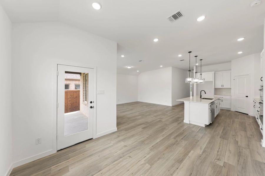 Open Kitchen-Living-Dining Room Open Kitchen-Living-Dining Room