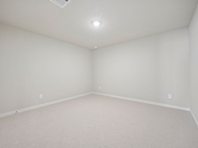 Spacious, unfurnished interior of a new home in Lakehaven - Premier Series, Farmersville (Image 25).