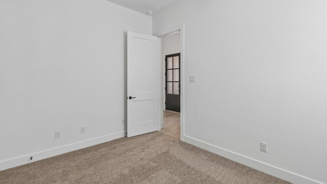 Spacious, unfurnished interior of a new home in Artavia, Conroe (Image 32).