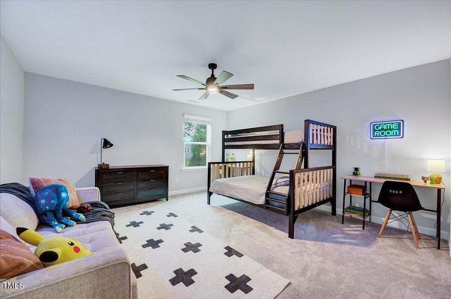 32-238 Harvester Rd-32