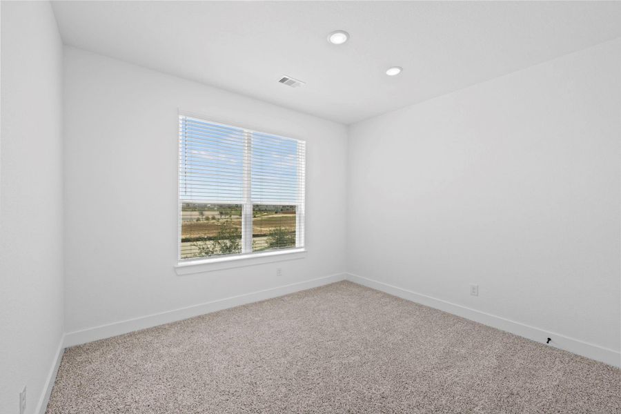 Spacious, unfurnished interior of a new home in Elyson 60's, Katy (Image 20).