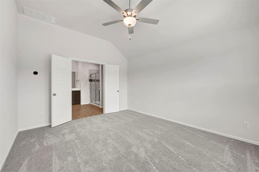 Spacious, unfurnished interior of a new home in Elevon, Lavon (Image 29).