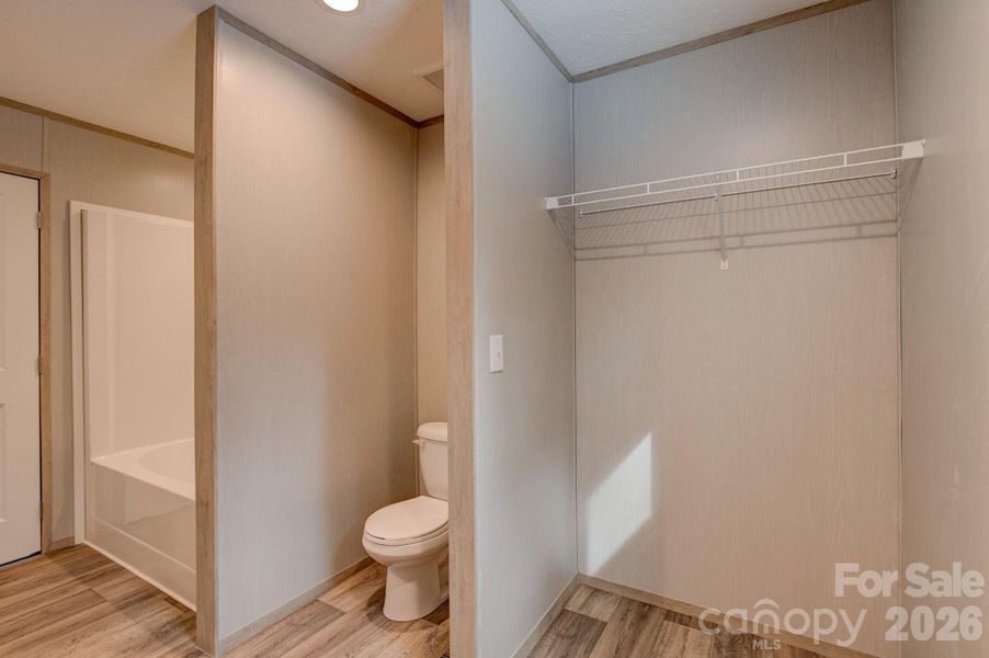 Image 44 of a home in .