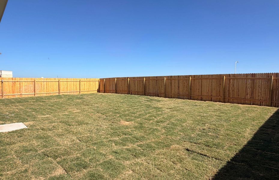 Exterior details and patio area of a home in Alto, San Marcos (Image 2).
