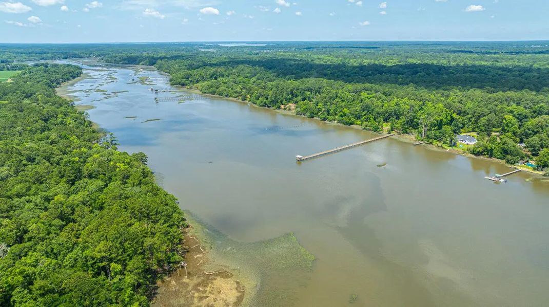 Image 15 of a home in . Image 15 of a home in .