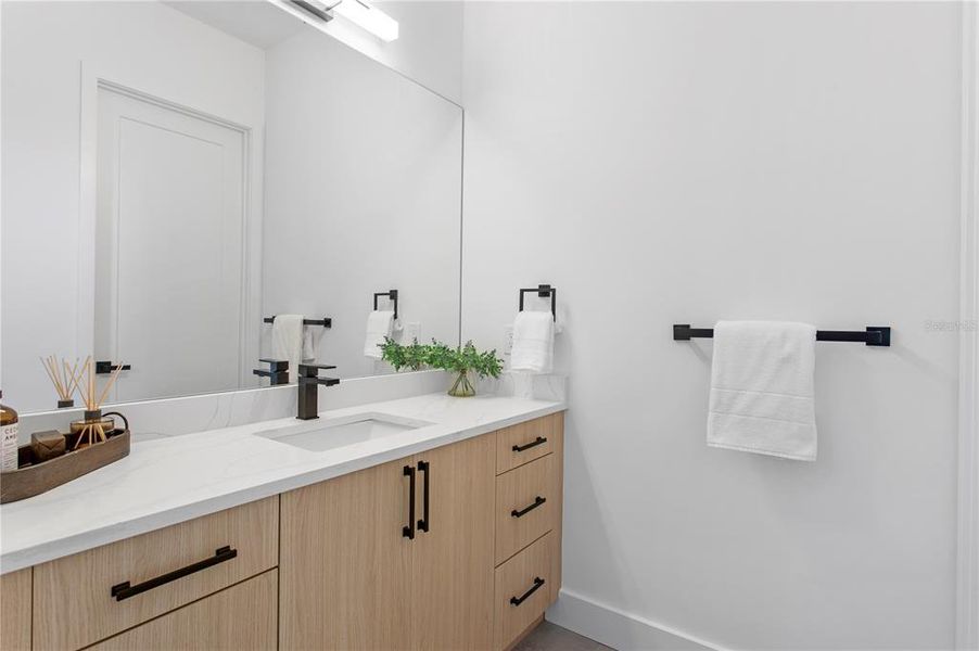 Image 82 of a home in .