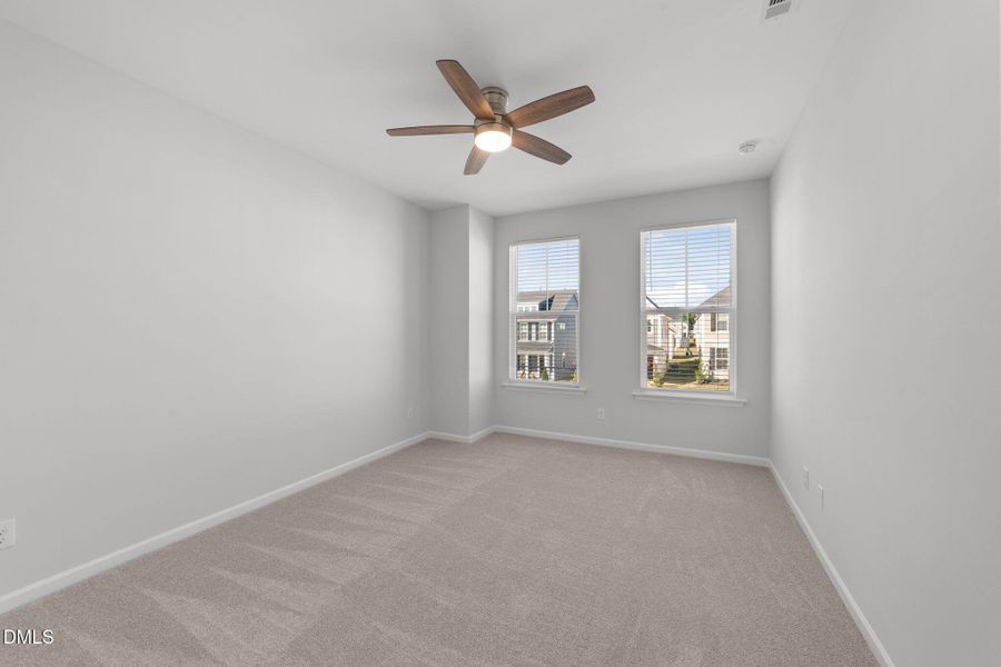 42-web-or-mls-VB4A5305 42-web-or-mls-VB4A5305