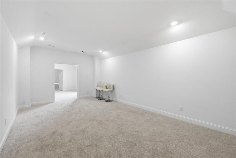 Spacious, unfurnished interior of a new home in , Venus (Image 22). Spacious, unfurnished interior of a new home in , Venus (Image 22).