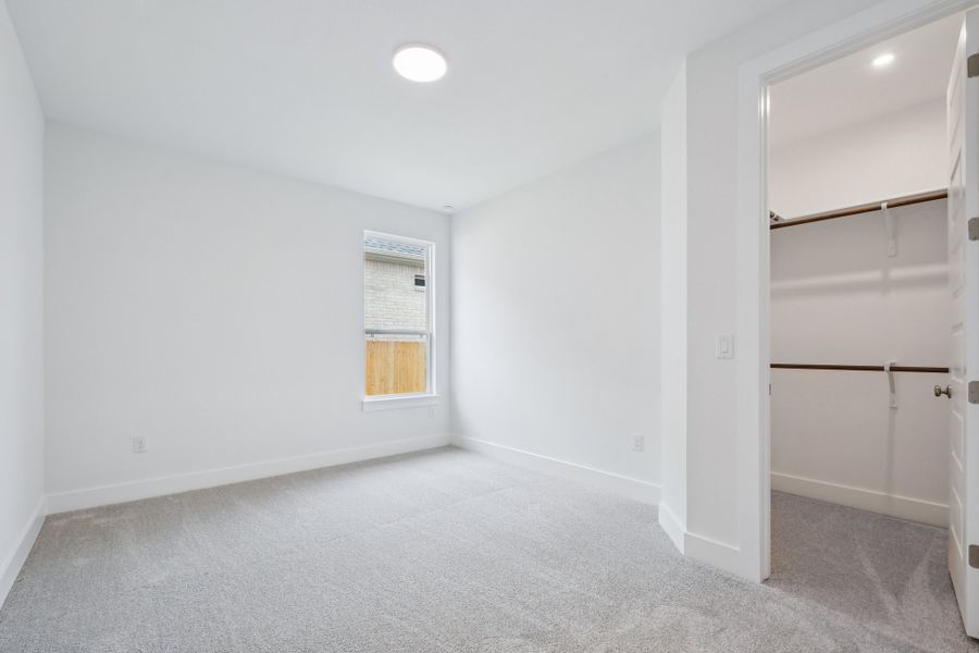 Spacious, unfurnished interior of a new home in Persimmon, Buda (Image 26). Spacious, unfurnished interior of a new home in Persimmon, Buda (Image 26).