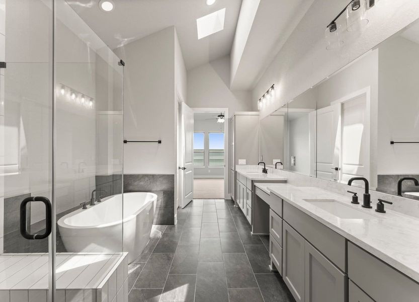 41-custom-DVA06640 41-custom-DVA06640